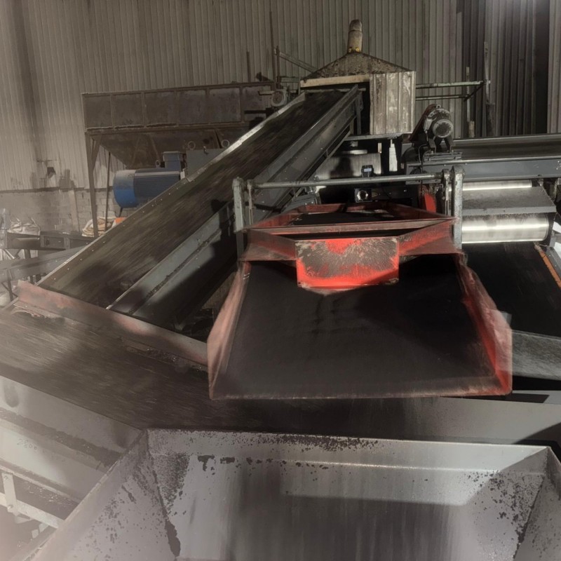 Grinding powder